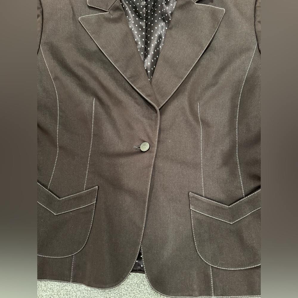 Tahari Arthur S. Levine Kewanna Blazer - Picture 4 of 7